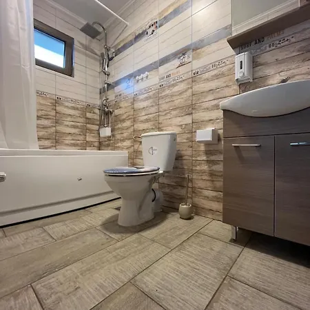 Rum i privatbostad Casa Zen Constanţa